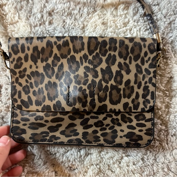 Shiraleah Leopard Pattern Crossbody Bag - Picture 3 of 7